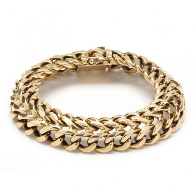 gold-link-bracelet