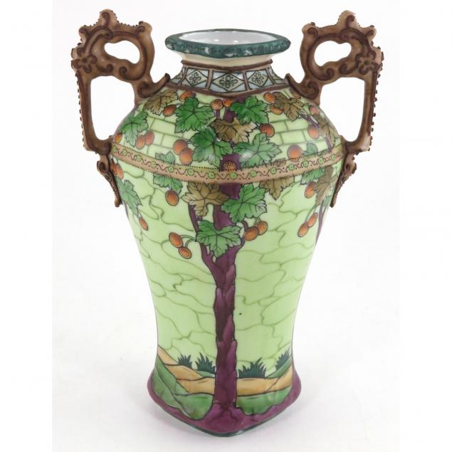 nippon-arts-and-crafts-style-vase