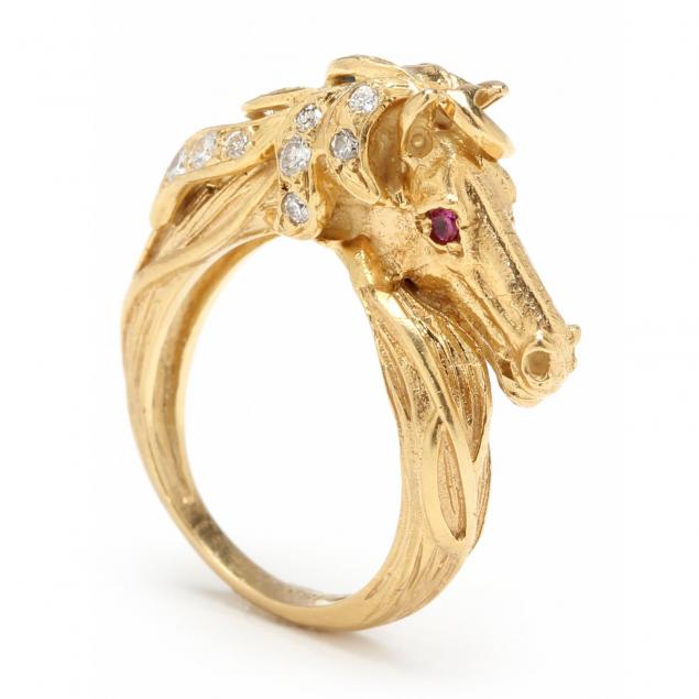 18kt-diamond-and-ruby-horse-motif-ring