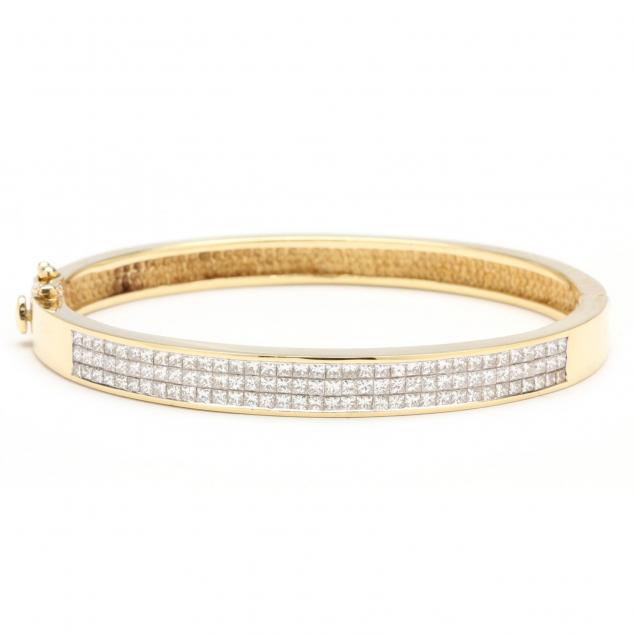 18kt-gold-and-diamond-bangle-bracelet-signed