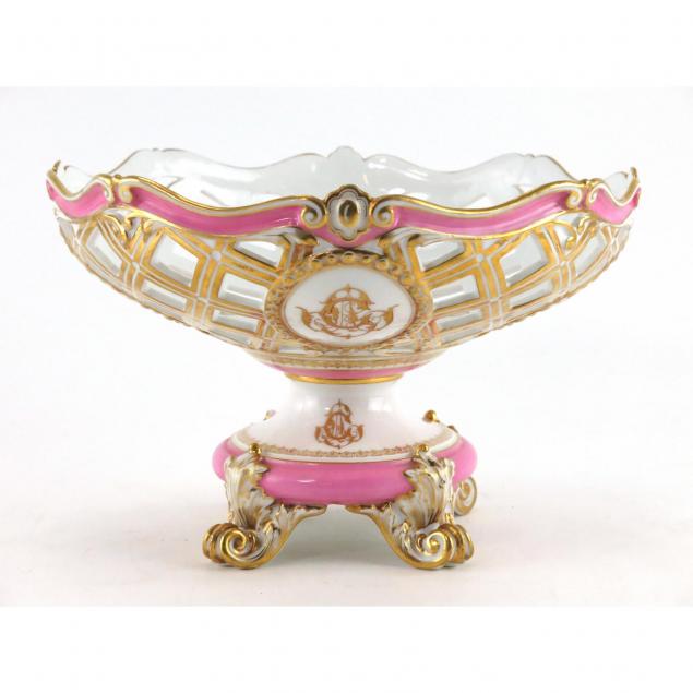 paris-porcelain-footed-centerpiece-bowl