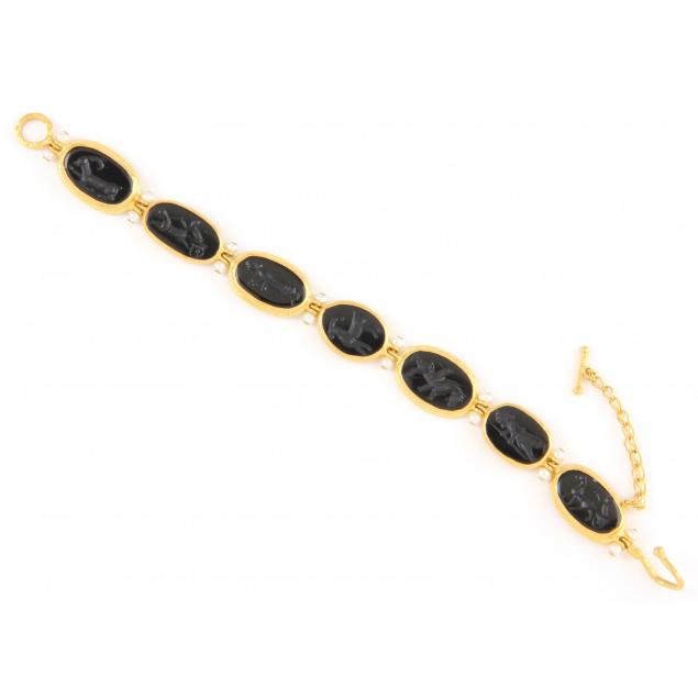 high-karat-gold-onyx-and-pearl-bracelet-kurtulan