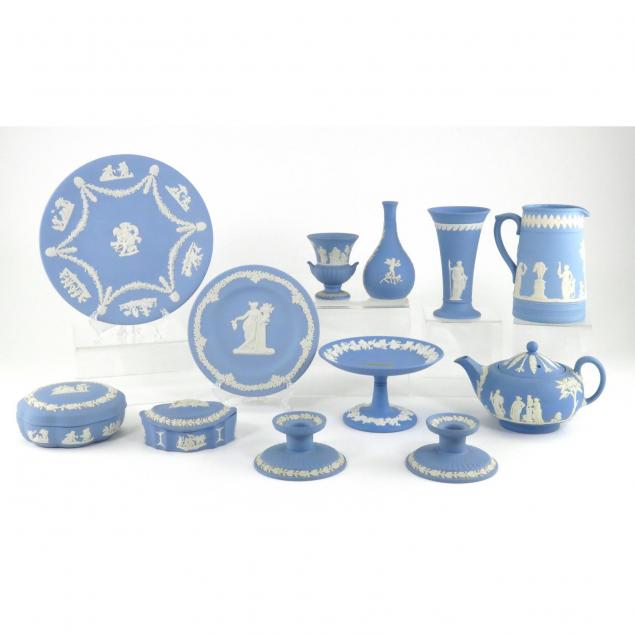 twelve-wedgwood-blue-jasperware-table-articles