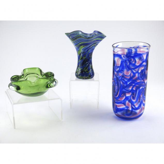three-art-glass-vases