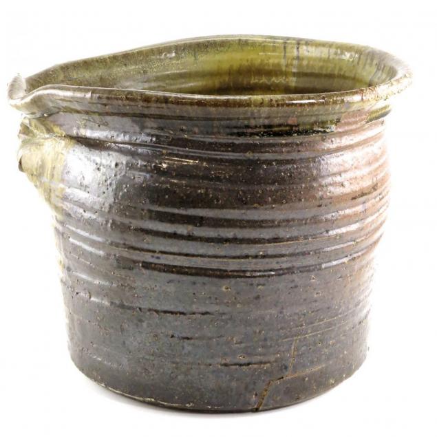 studio-pottery-vessel