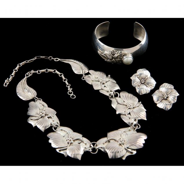 sterling-necklace-bracelet-and-earring-set-signed