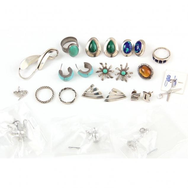 a-silver-jewelry-grouping