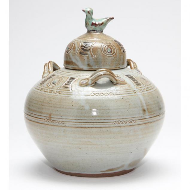 nc-art-pottery-pamela-owens-lidded-urn