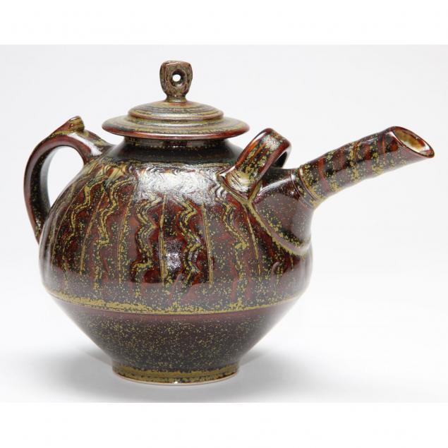 tom-turner-studio-pottery-teapot