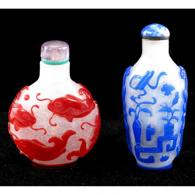 two-peking-glass-snuff-bottles