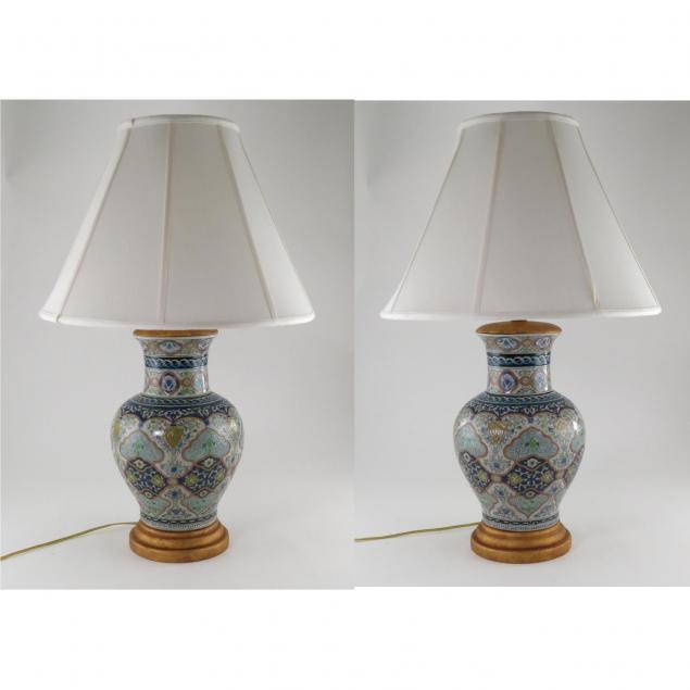 frederick-cooper-pair-of-porcelain-table-lamps