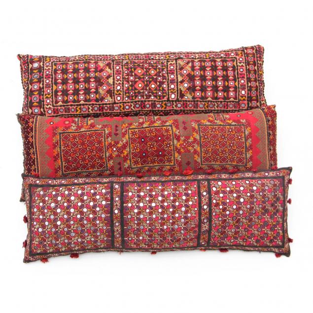 three-indian-mirrored-pillows