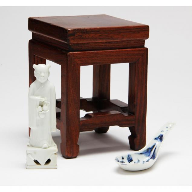 three-chinese-objects