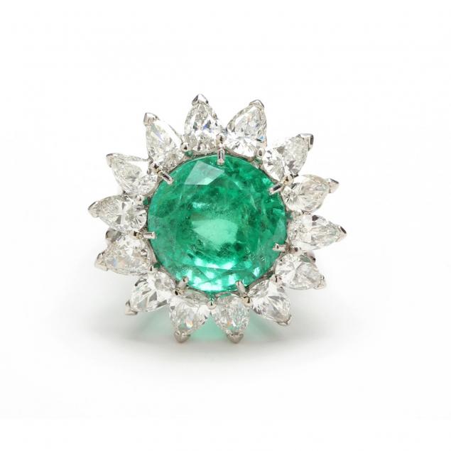 colombian-emerald-and-diamond-ring