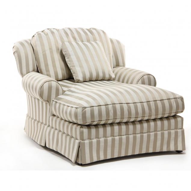 regency-manor-oversized-chair