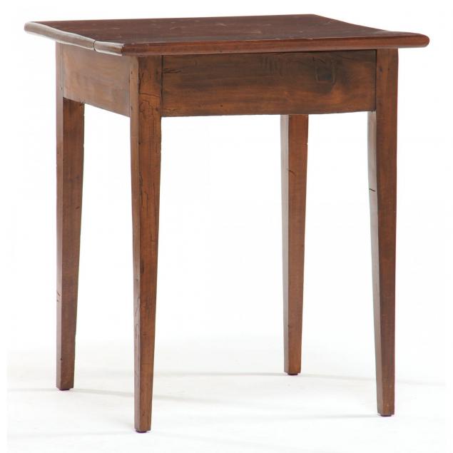 southern-hepplewhite-style-side-table