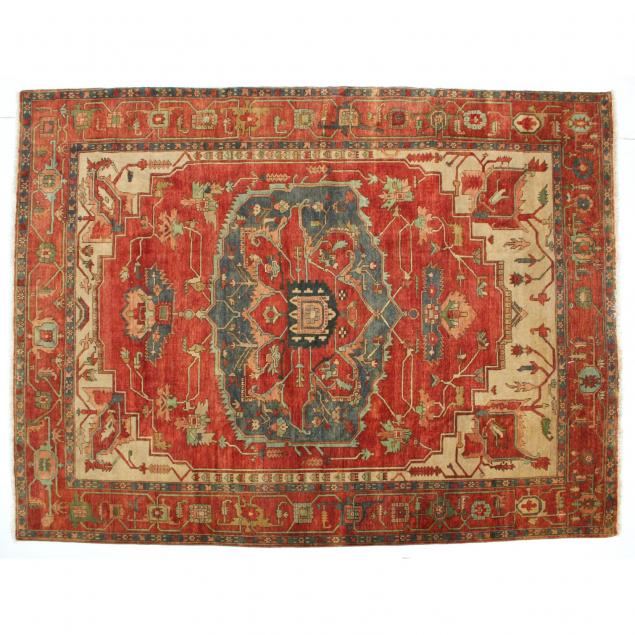 indo-persian-serapi-carpet