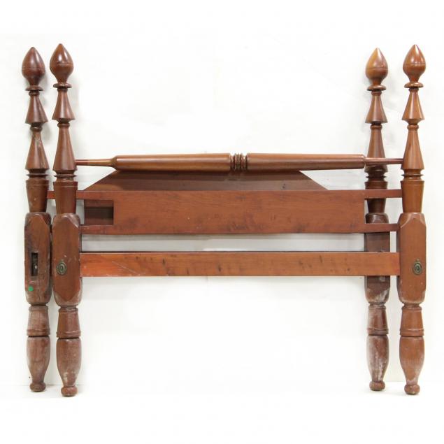 antique-cherry-rope-bed
