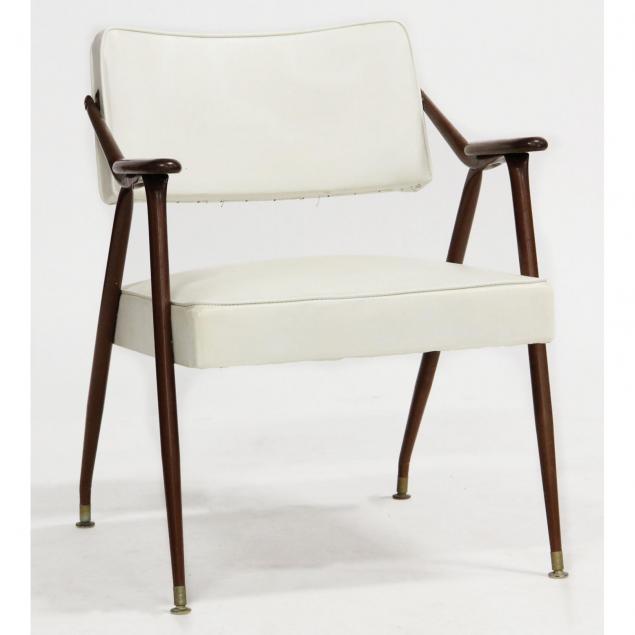 mid-century-modern-lounge-chair