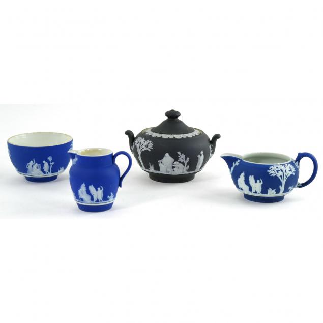 four-pieces-of-wedgwood-jasperware