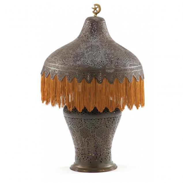 turkish-pierced-brass-table-lamp