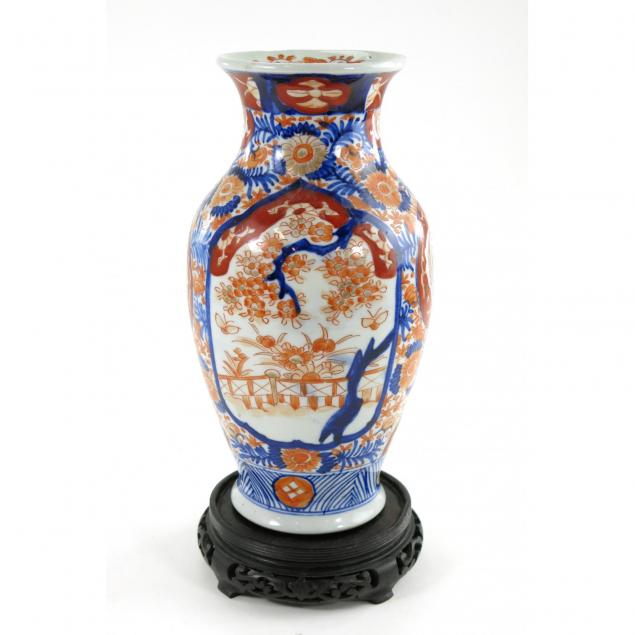 japanese-imari-vase