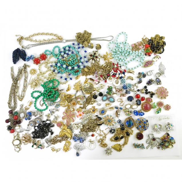 large-group-of-vintage-costume-jewelry