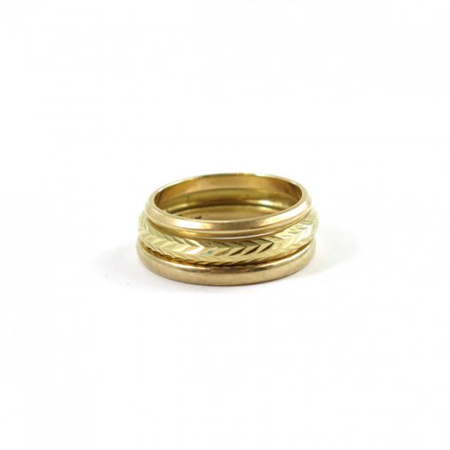 three-gold-wedding-bands