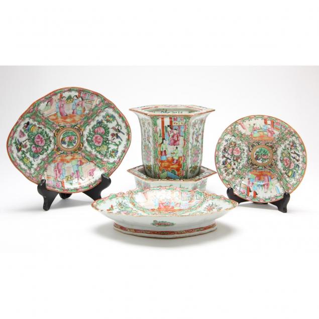 group-of-chinese-export-porcelain