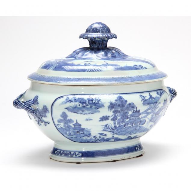 chinese-porcelain-covered-tureen