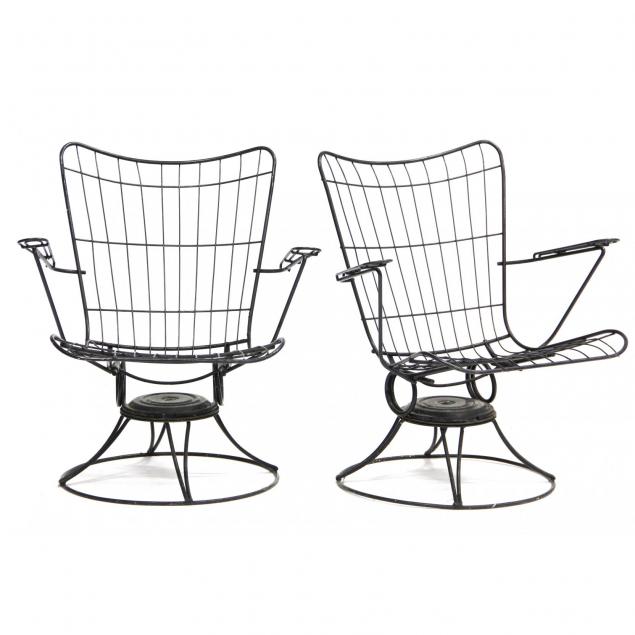 pair-of-mid-century-modern-wire-patio-chairs