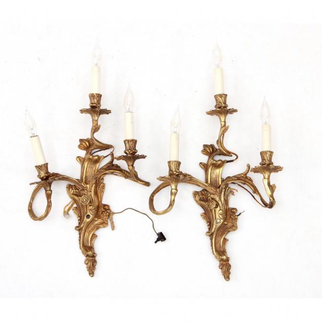 pair-of-louis-xv-style-wall-sconces