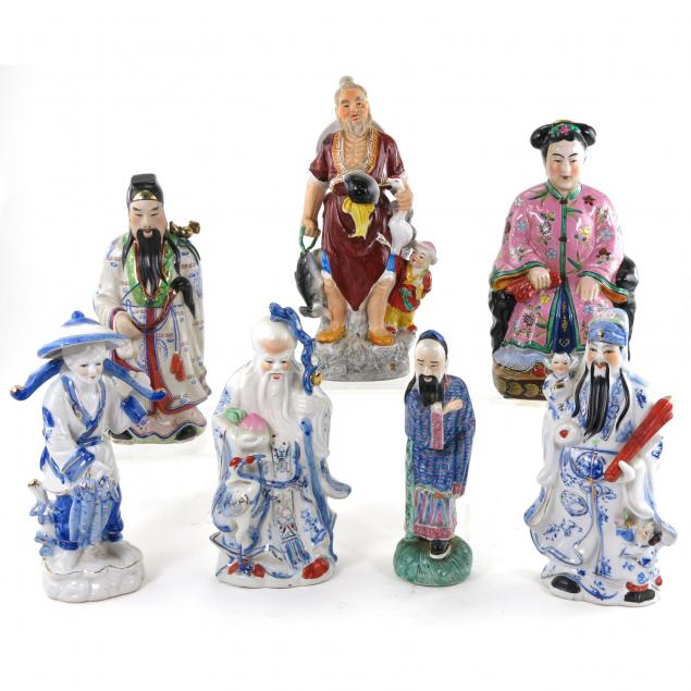 group-of-chinese-porcelain-figures