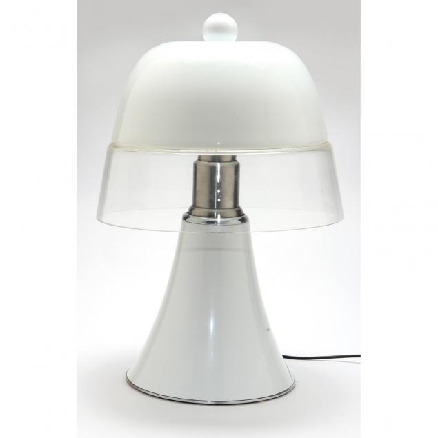 gae-aulenti-for-martinelli-pipistrello-lamp