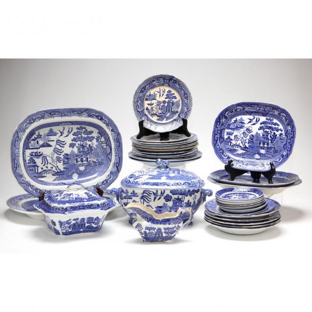 assembled-set-of-blue-willow-pottery