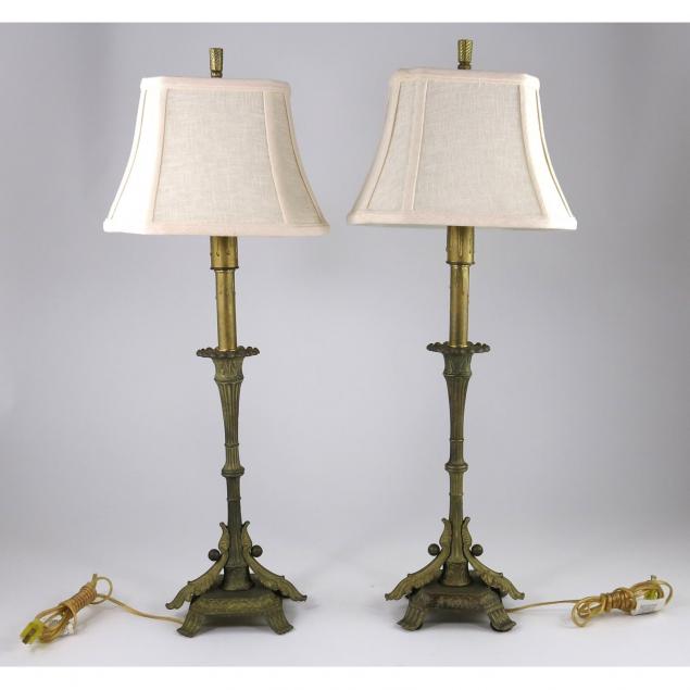 pair-of-classical-style-table-lamps