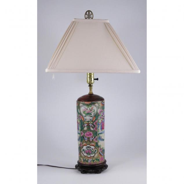 famille-rose-porcelain-table-lamp