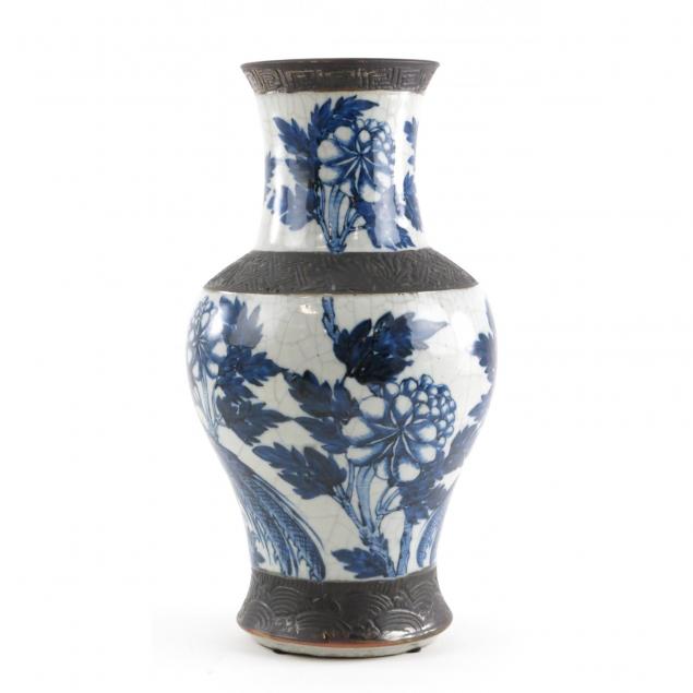 chinese-export-porcelain-vase