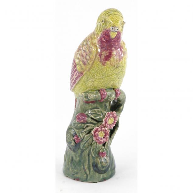 decorative-pottery-parakeet
