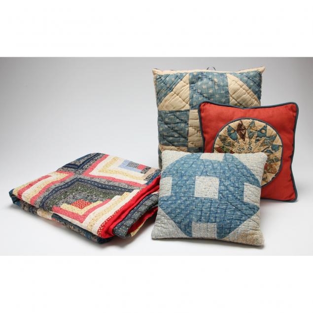 vintage-quilt-and-three-pillows
