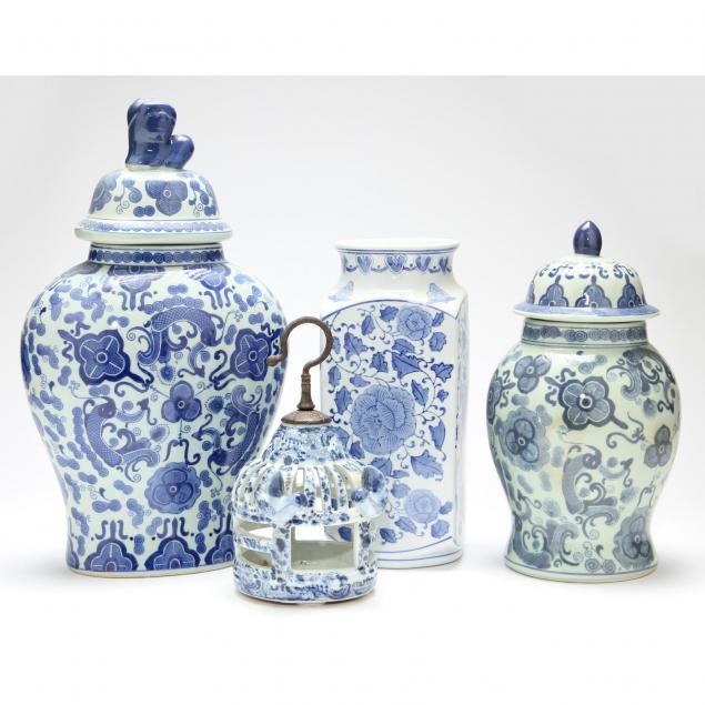 four-decorative-chinese-porcelain-accessories