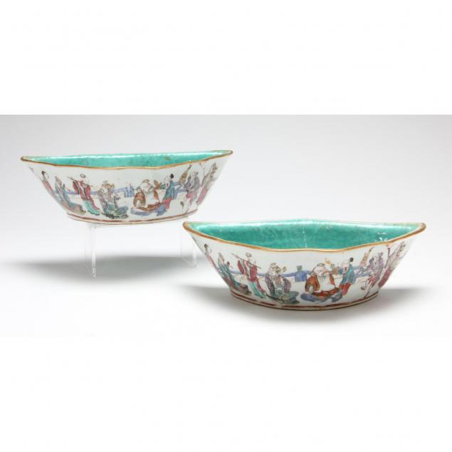 pair-of-matching-chinese-bowls