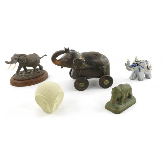 group-of-modern-elephants