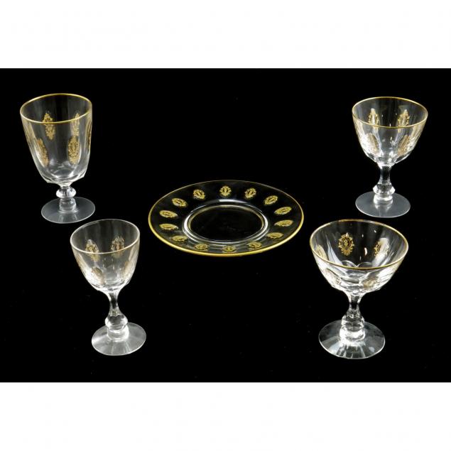 engraved-and-gilt-decorated-glass-tableware-set