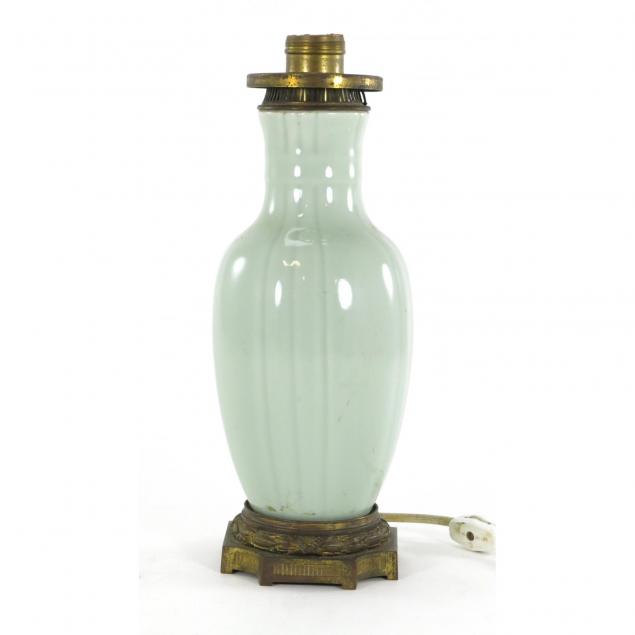 chinese-celadon-glazed-table-lamp