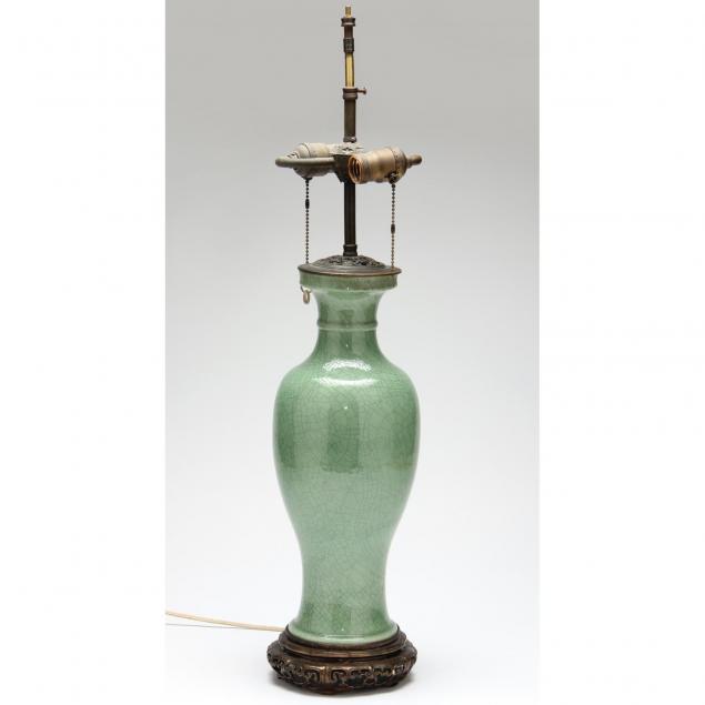 chinese-celadon-glazed-table-lamp