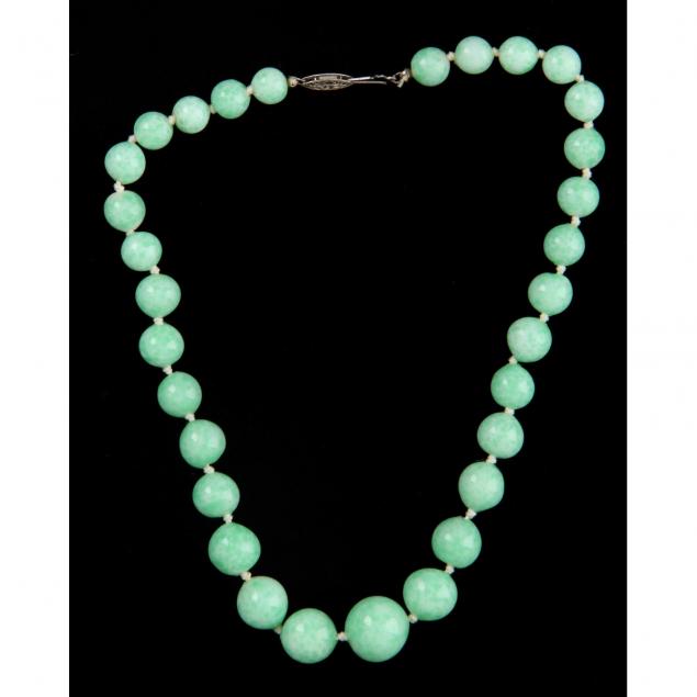 mottled-green-bead-necklace