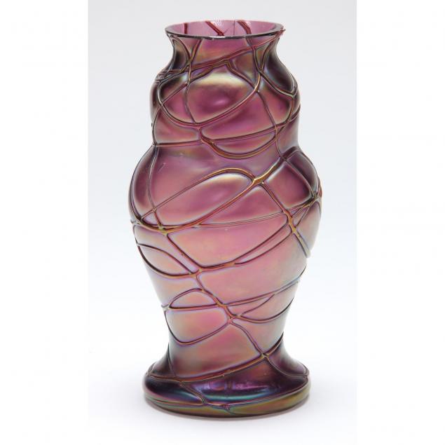 kralik-veined-art-glass-vase
