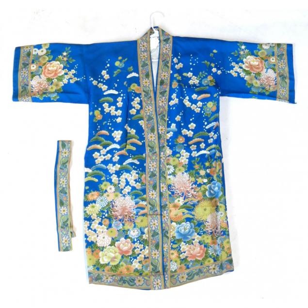 japanese-silk-kimono