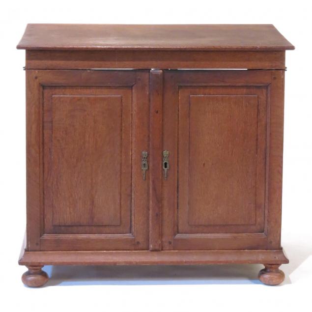english-oak-two-door-cabinet